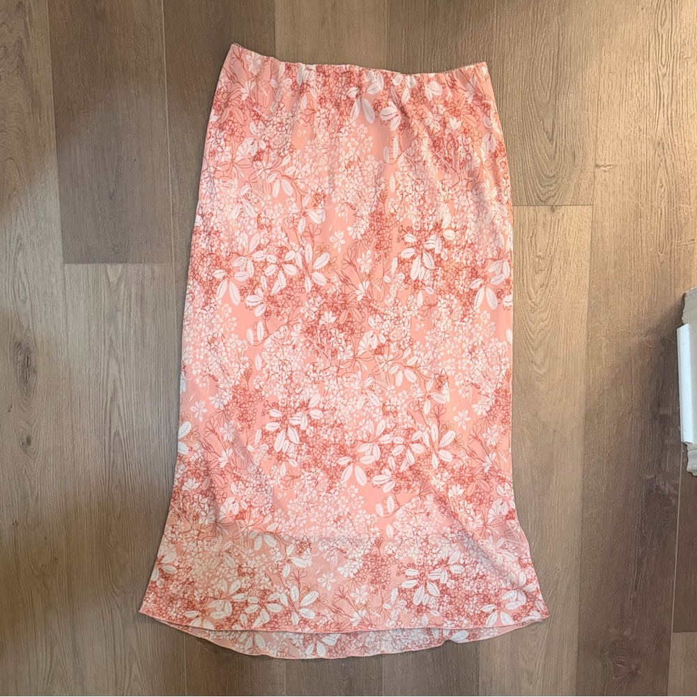 Floral Pink Women's Midi Skirt - Size XXL with Elastic Waist Band